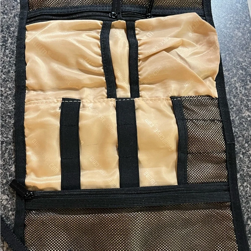 Bubm Electronic Cellphone Travel Organizer Lightweight Compact Trifold Navy